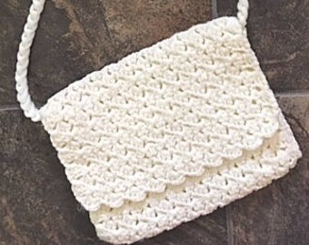 White Crochet Macrame purse / handmade purse / Bohemian Hippie/ crossbody purse / Macrame Accessories / Boho Style / Hippy Fashion