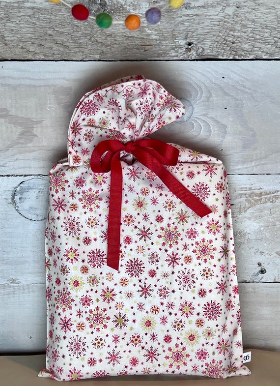 Reusable Fabric Gift Bag -- Scandinavian Flakes