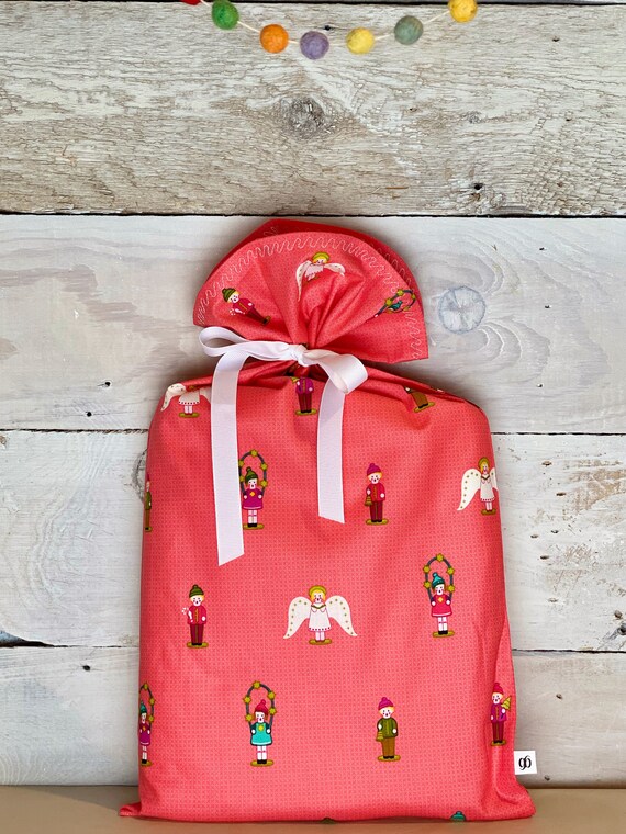 Reusable Fabric Gift Bag -- Holiday Figurines