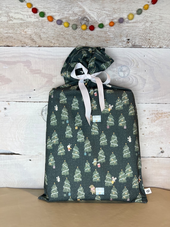 Reusable Fabric Gift Bag -- Christmas Tree Row