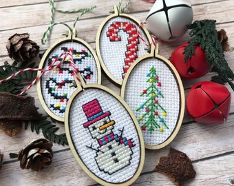 PDF set 2 mini cross stitch patterns Christmas oval