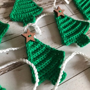 PDF crochet pattern Christmas tree bunting US/UK image 2