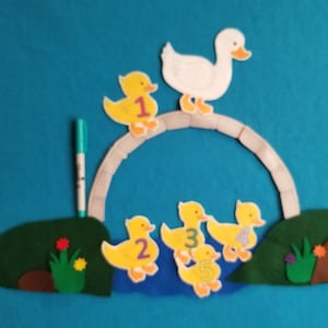 5 Little ducks felt board story/ Ducks away felt stories//father's Day gift to bond//ducks felt stories//Easter kids gift//farm theme