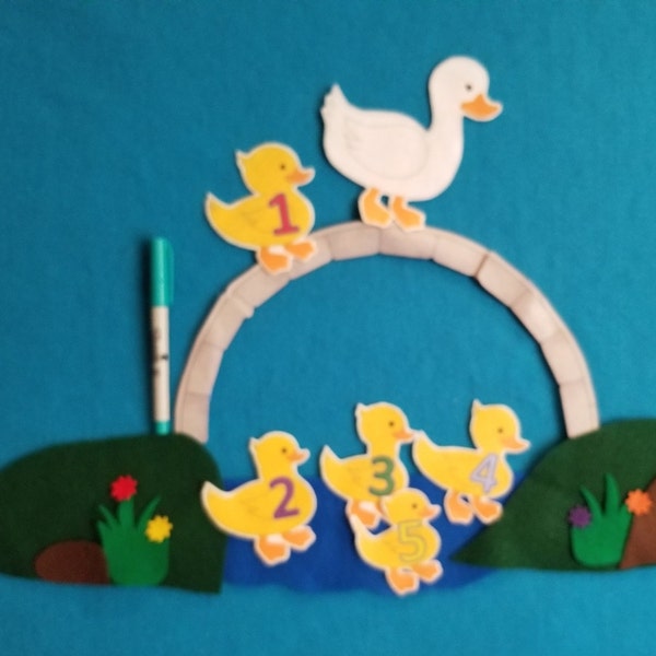 5 Little ducks felt board story/ Ducks away felt stories//father's Day gift to bond//ducks felt stories//Easter kids gift//farm theme