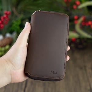 Estuche de viaje personalizado de piel para relojes – Organizador para 2 relojes, Grabado de nombre y logotipo. Regalo ideal para hombres.