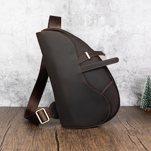 Sac poitrine personnalisé Sac bandoulière en cuir véritable pour homme Sac à bandoulière de luxe Sac homme Sac de voyage de randonnée Cadeau d'anniversaire pour petit ami