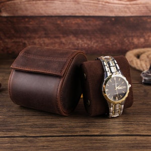 Custodia per orologi in pelle personalizzata, custodia per gioielli da polso, organizer regalo, rotolo per orologi in pelle di vitello per 1 orologio con nome personalizzato