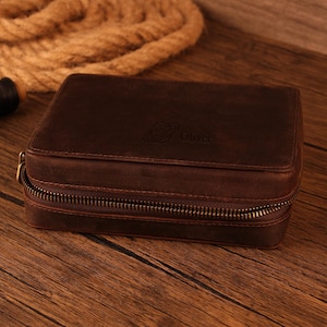 Estuche de viaje personalizado de cuero Crazy Horse para reloj, con 4 compartimentos para almacenamiento portátil.