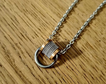O-Ring Stainless Steel Pendant: Rose Gold Rope Bead, Discreet Day Collar