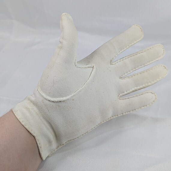 Vintage Hand Stitched White Gloves - Dainty with … - image 6