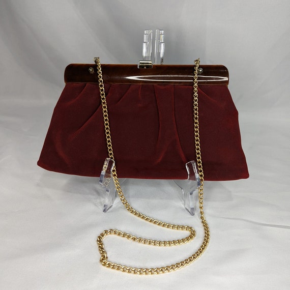 Vintage Crimson Red Velvet Purse Clasp Closure & Go… Gem