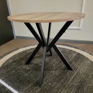 Metal Table Base V-STYLE - Any Size/Color