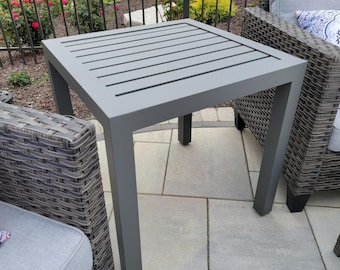 Custom Aluminum Slat Outdoor Side Table, Rustproof Patio End Table in Any Size