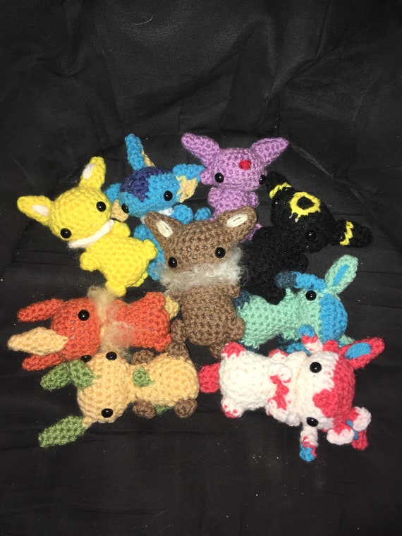 eevee umbreon plush