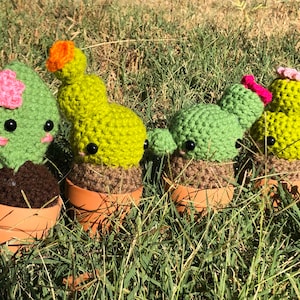 Cactus plush,  crochet amigurumi plushie, spring plant, seguro cacti, southwestern desert decor. handmade in a pot, novelty small gift