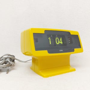 Copal Caslon Clocks - Etsy