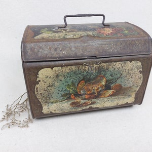 Old Tin With Handle Oranges Rustic Fruit Antique Bread Lunch Box