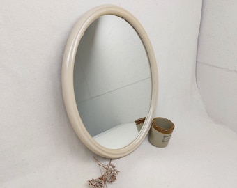 Miroir ovale beige MCM années 70 Tiger Holland à bord rond Space Age Design