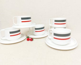 Guzzini Vintage Plastic Tea Set - Pagoda Collection - Striped 70s Picnic Set - Paolo Tilche Disign