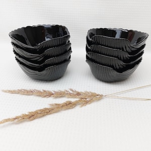 Arcoroc Black Glass Shell Cups Set Dessert Bowls 80s Serving Dishes
