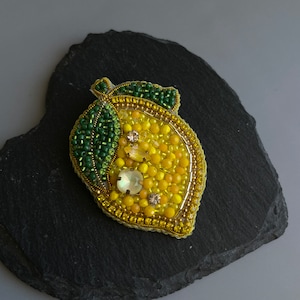 Lemon beaded brooch, handmade lemon pin, beadwork, whole lemon brooch, gift for her