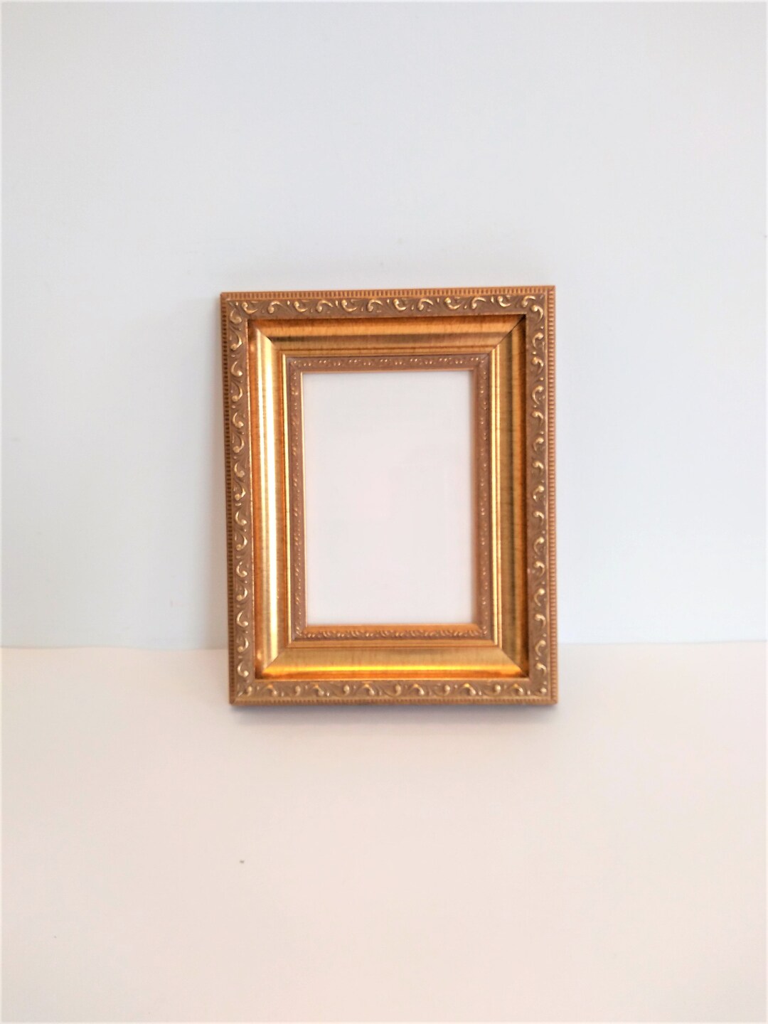 10 Wooden Gold Picture Frame Glass Cover Wooden Ornate Frame Wooden