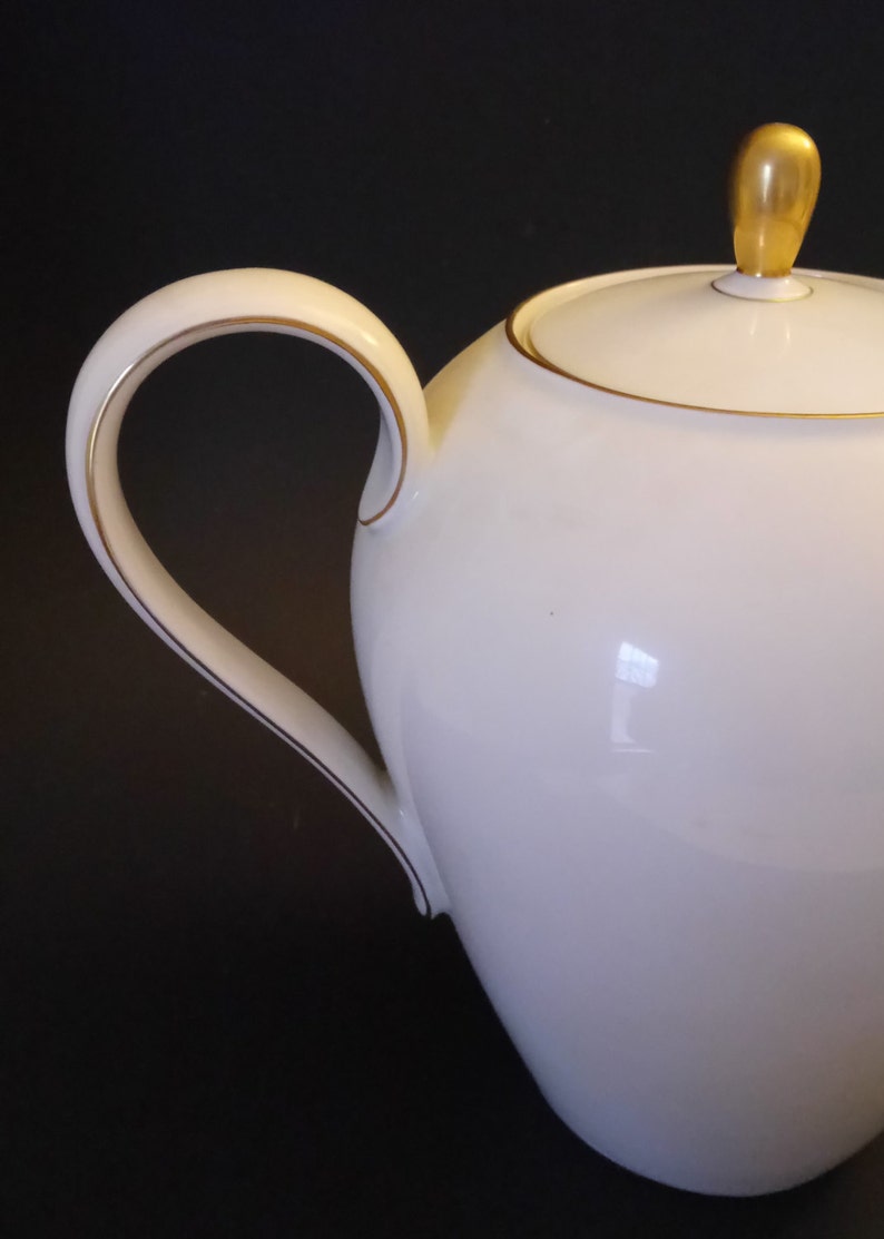 Large Seltmann Weiden Bavaria Large Tea Coffee Pot German Tea Pot