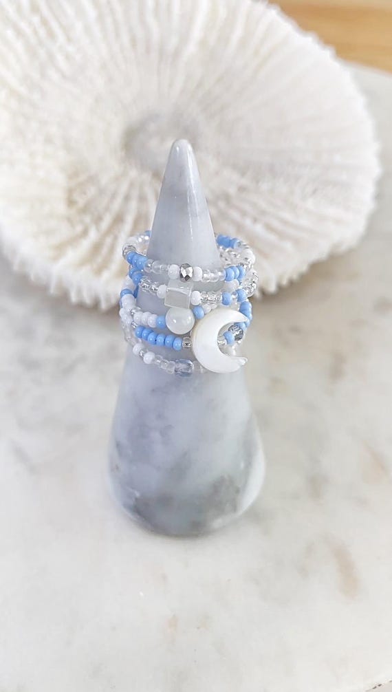 Blue and white mother of Pearl Minimalist Dainty Seed Bead Stretch Boho 5 Ring Set