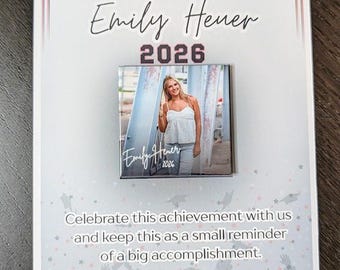 Afstudeeruitnodiging/aankondiging en magneet