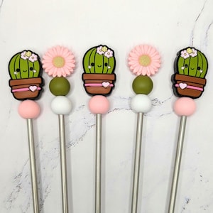 Amigurumi Sewing Sticks: Cactus and Flower Crochet Knitting Tool- 3.5mm Size (Set of 5)