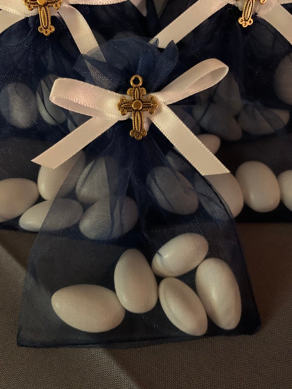 50 Navy Organza Baptism Favors – Jordan Almond Bags with Gold Cross – catholic or Orthodox Christening Favor –Custom Religious Guest Gift -