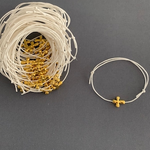 50- Braccialetti Martyrika per Battesimo (Testimonianza) / Cordoncino di cera / Braccialetti Martyrika con croce d'oro - bomboniere per battesimo - tradizioni greche - bomboniere per compleanno