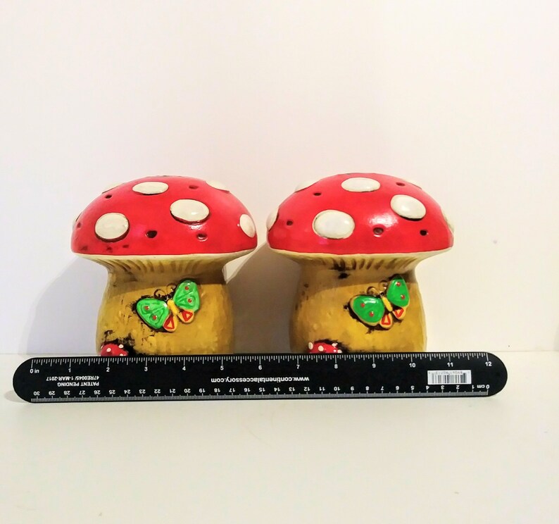 Large Mushroom Shaped Salt And Pepper Shaker Set