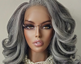 Salt & Pepper Loose Curl Perücke: HD-Spitzenfront, Yaki-Textur