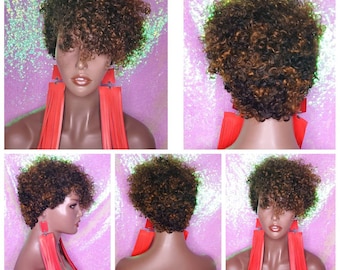 Corkscrew curls short hair hotsell