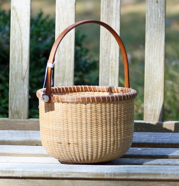 Nantucket-style 8-inch Round Basket With Handle - Etsy