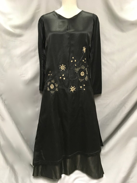 Antique 1920’s Black Silk Satin Dress, Ecru Embro… - image 10