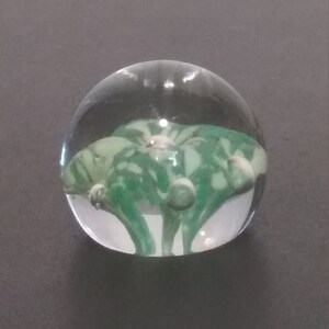 Pretty Round Trumpet FLOWERS GLASS PAPERWEIGHT, Bubble Glass Paperweight, Vintage Green Floral Paperweight, Collectible Art Glass, Office image 3