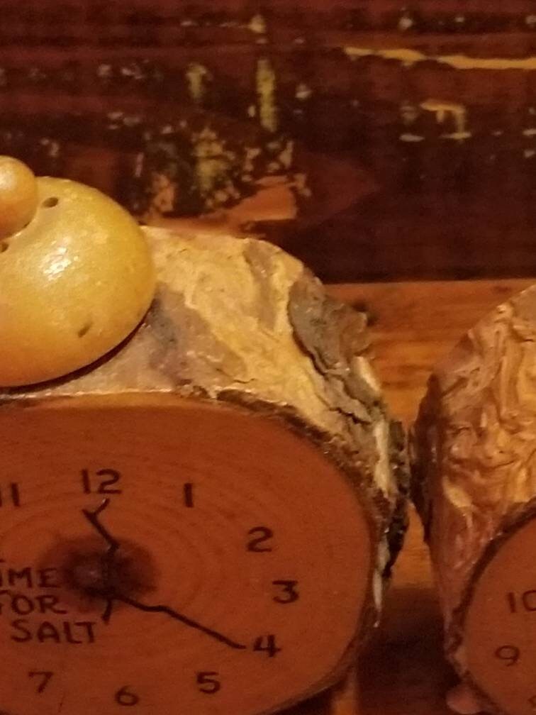Vintage Wooden Log Slice Alarm Clock Time SALT & PEPPER Etsy