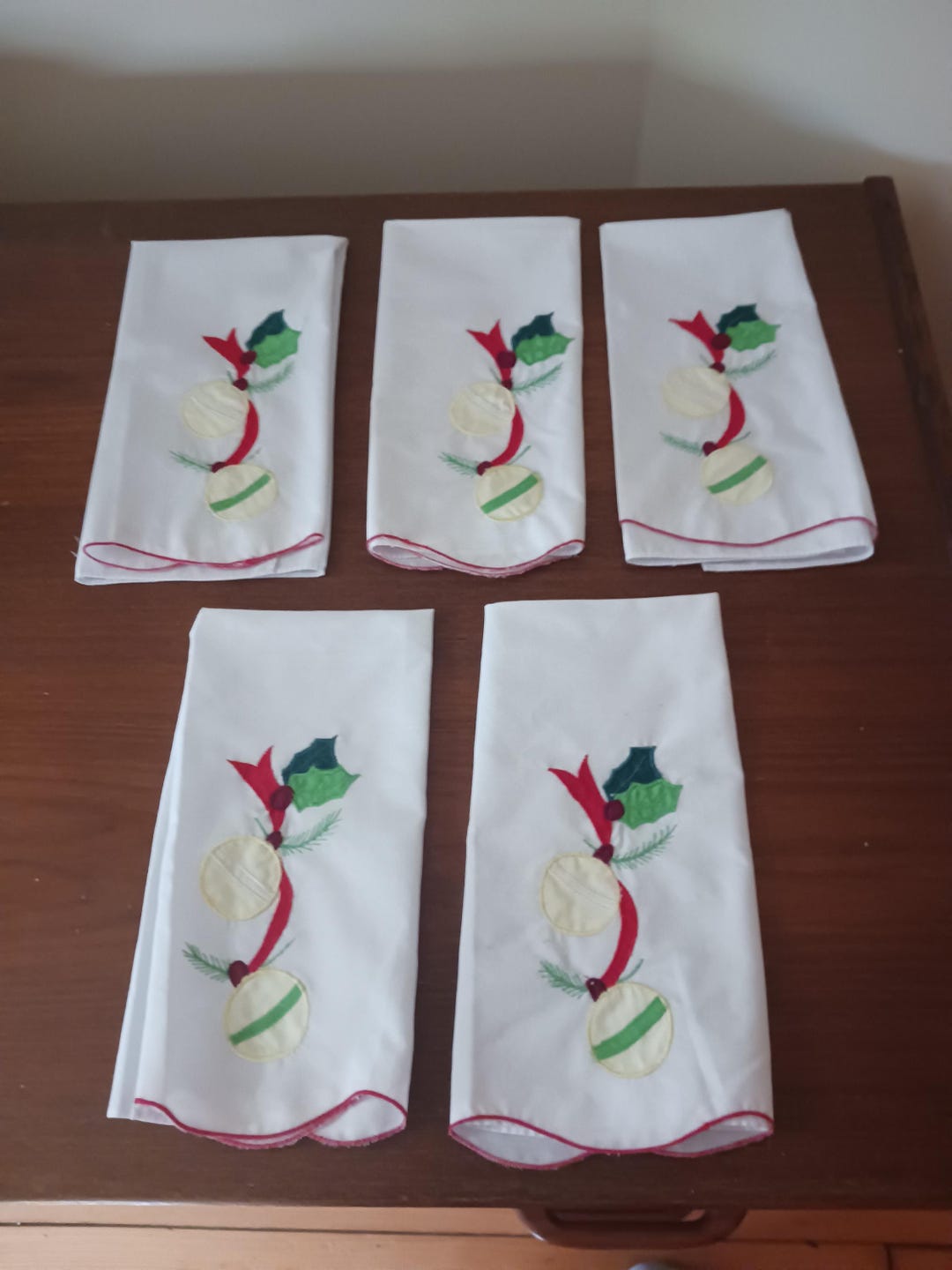 Vintage Christmas Linen Napkins Vintage Christmas Linen Napkins