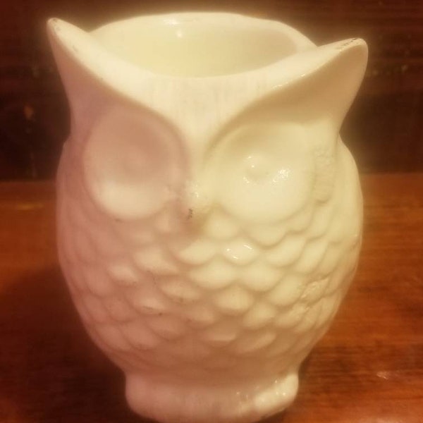 Resin OWL TEALIGHT Candle HOLDER,  Vintage Owl Decor, Vintage Home Patio Decor, Porch Decorations, Ivory Tealight Holder, Vintage Home Decor