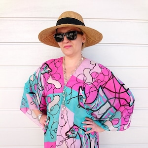 Chiffon Kaftan Top / Strand Vertuschung / Sommer Poncho / stilvolle Resort Cruise tragen / spanisch abstrakte Druck / Aqua Pink