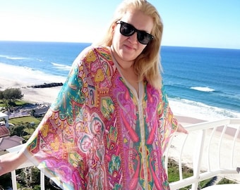 Plus Size Silk Kaftan Top: Vintage Paisley Resort Cover-Up