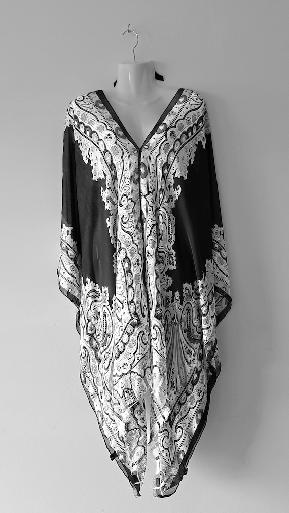 black and white kaftan dress