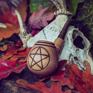 Pentacle Tobacco Pipe / Sherlock Pipe / Witchy Gifts / Wiccan Gifts / Wooden Pipe