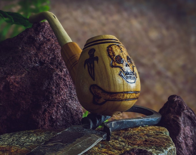 Pirate Stede Bonnet Jolly Roger / Tobacco Pipe for Smoking / Skull and Crossbones / Renaissance / Sherlock