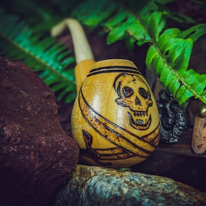 Pirate Calico Jack Skull and Swords / Tobacco Pipe for Smoking / Sherlock Pipe / Renaissance