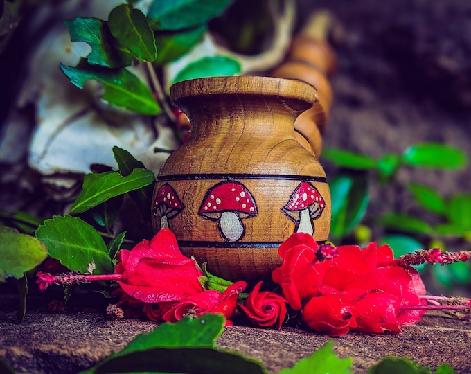Fairy Mushroom Ring Pipe / Amanita Painted Pipe for Smoking Tobacco / Toadstool Oak / Fly Agaric / Witchy Pagan Boho Pipe / Shaman