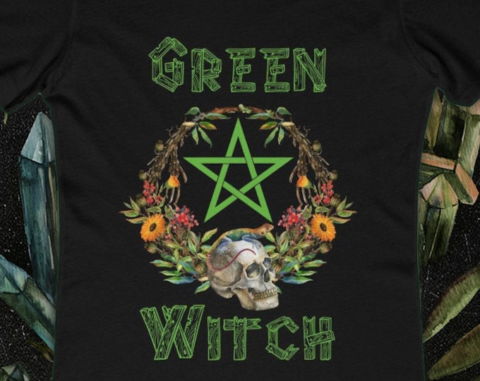 Women's Fitted Green Witch Pagan Style Nature Tee / T-shirt T Shirt / Druid Shaman Graphic Herbal Pentacle