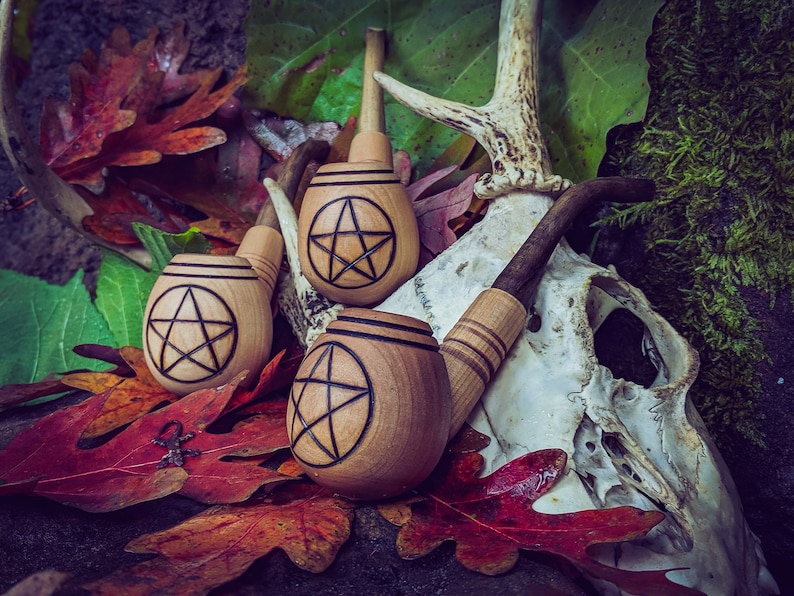 Pentacle Tobacco Pipe / Sherlock Pipe / Witchy Gifts / Wiccan Gifts / Wooden Pipe